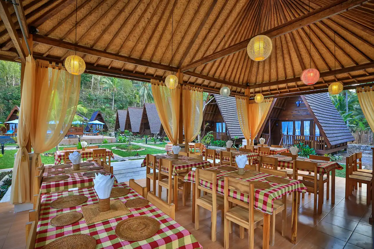 Restaurant interior at Mahaloka Valley Resort