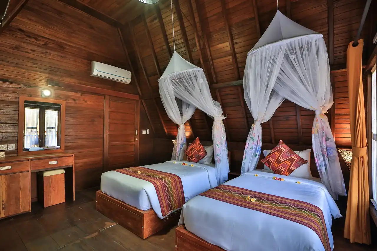 Deluxe Bungalow Twin Room near Crystal Bay Beach Nusa Penida